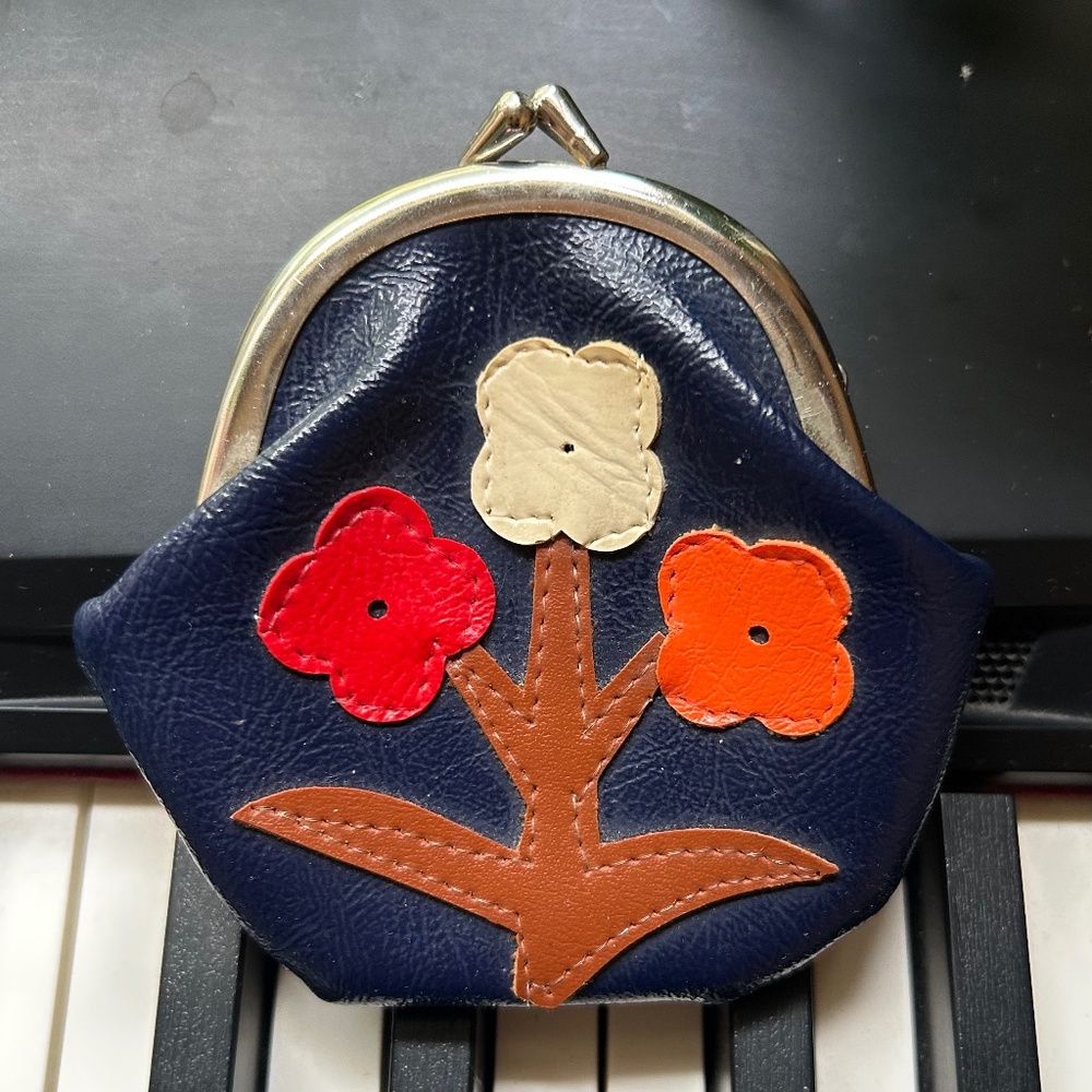 Vintage Navy Leather Floral Appliqué Coin Purse Kiss Lock